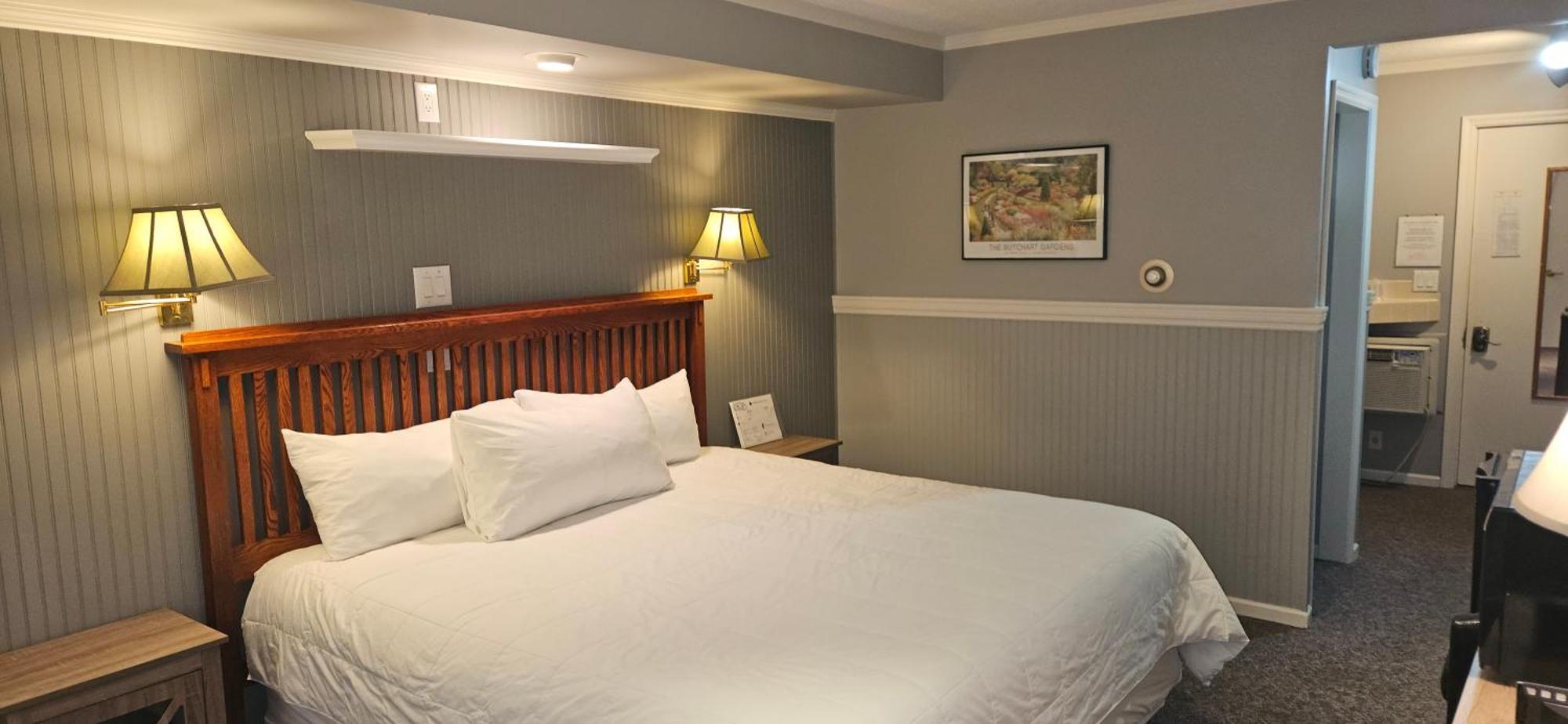 Chequamegon Lake Superior Lodge Bayfield Bagian luar foto