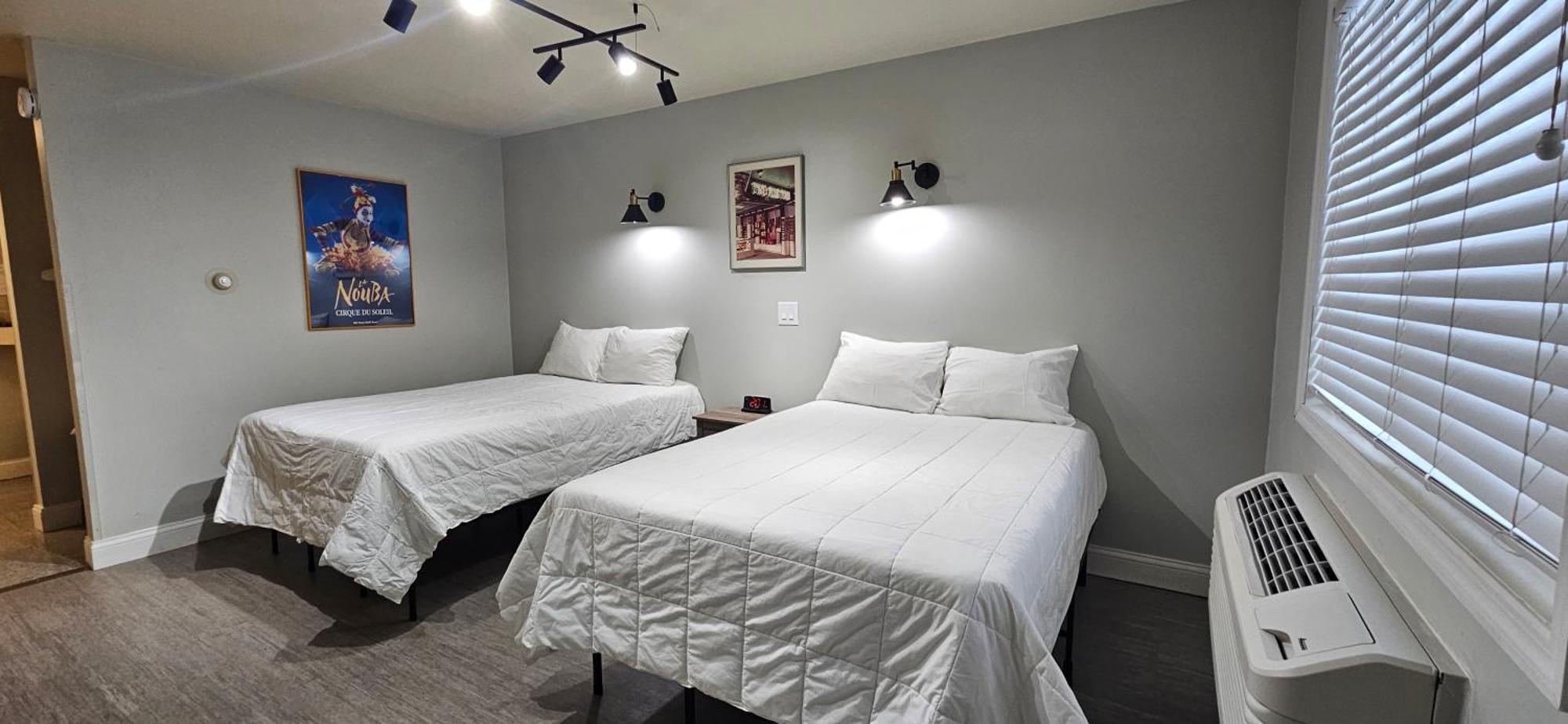 Chequamegon Lake Superior Lodge Bayfield Bagian luar foto