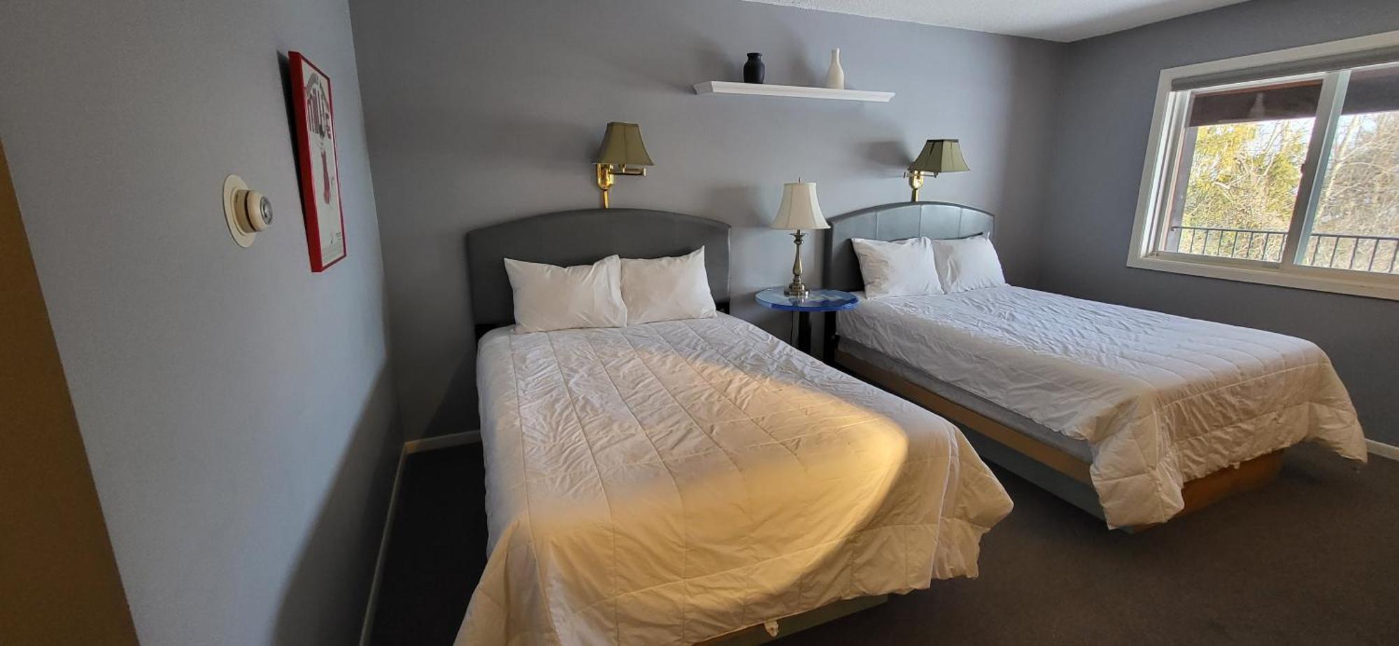 Chequamegon Lake Superior Lodge Bayfield Bagian luar foto