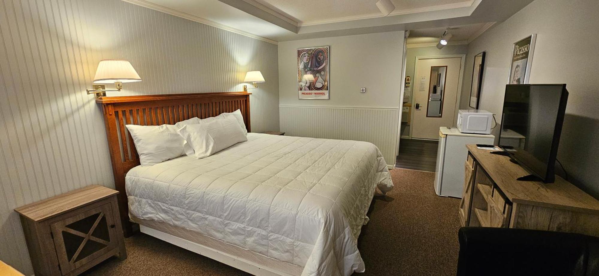 Chequamegon Lake Superior Lodge Bayfield Bagian luar foto