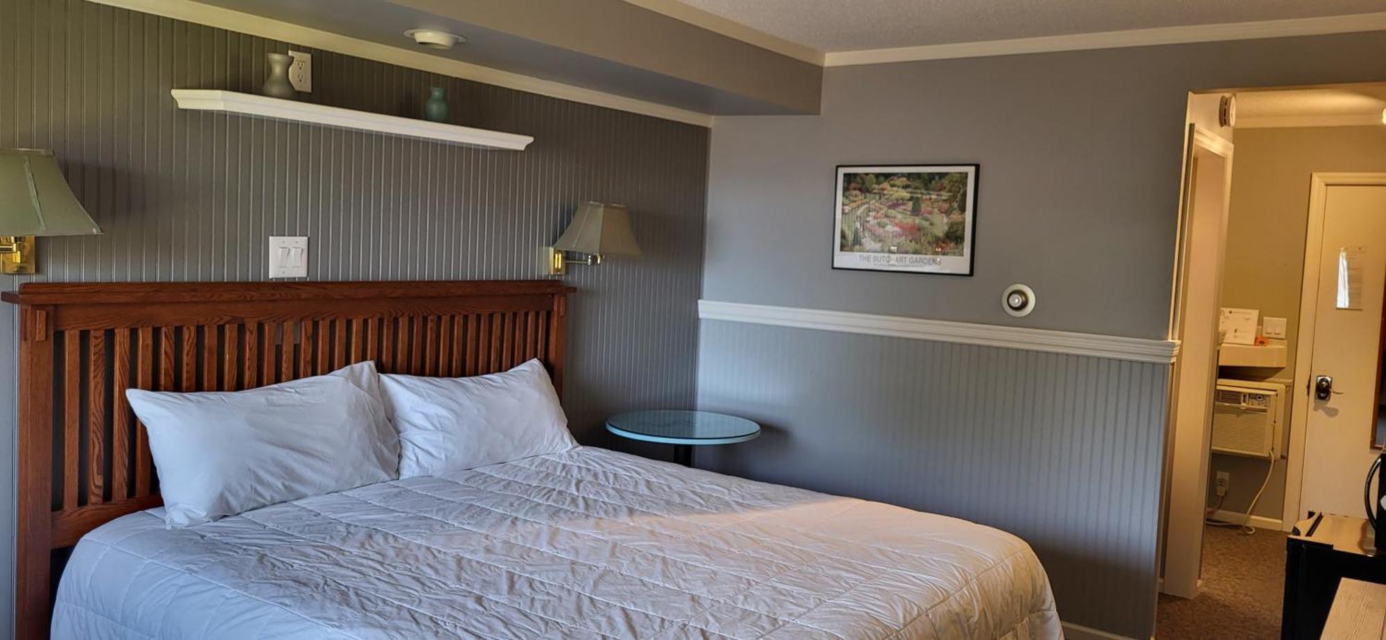 Chequamegon Lake Superior Lodge Bayfield Bagian luar foto